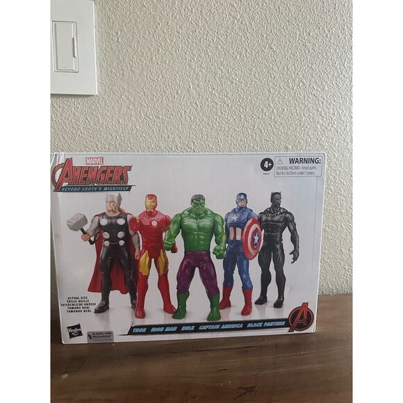 NEW Hasbro Marvel Avengers Action Figures, Plastic Multicolor,  5 Pack - Picture 3 of 8